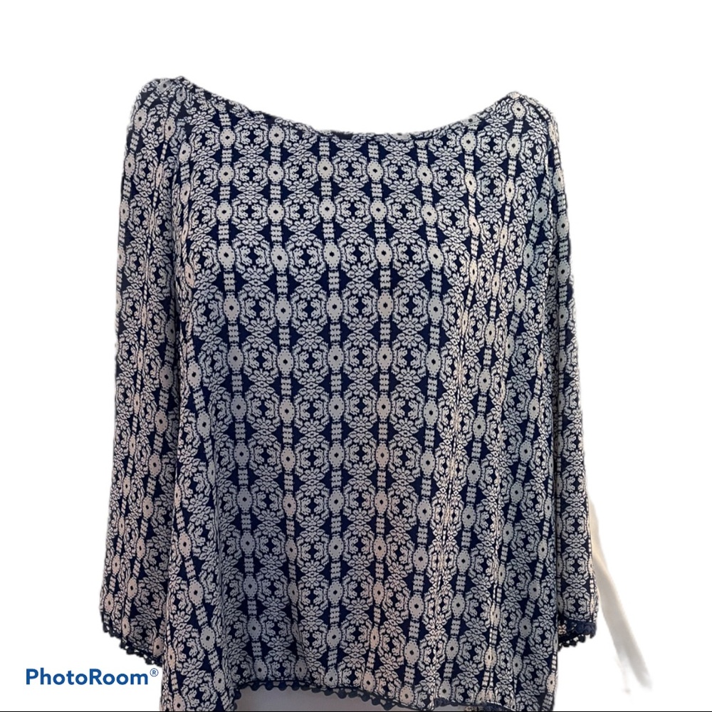 Xhilaration Peasant Top